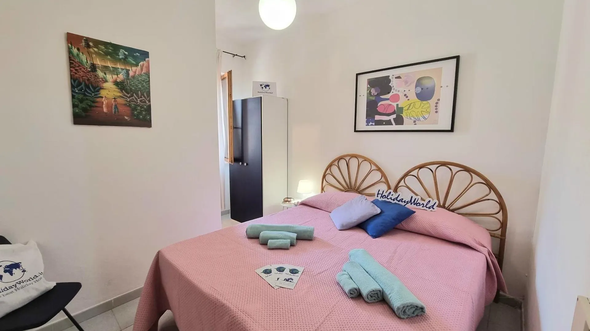 Ambra House By Holiday World location